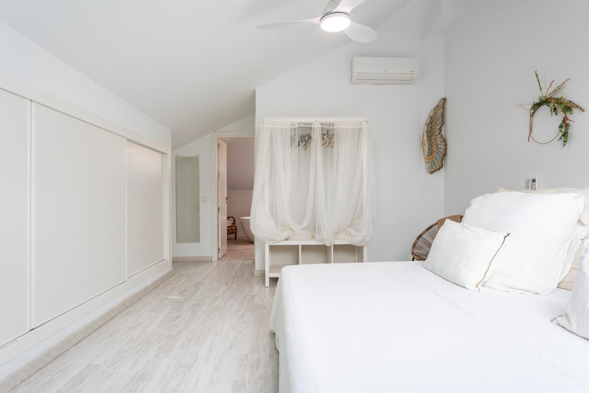 Holiday home Malagasuite Plumaria House